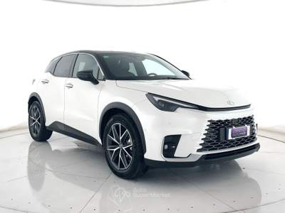 Lexus LBX  1.5 hybrid cool 2wd head-up+camera 360+acc Bianco usata Ghedi