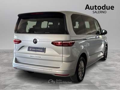 Volkswagen Multivan  space  2.0 tdi 110kw  ant. dsg Argento usata Salerno