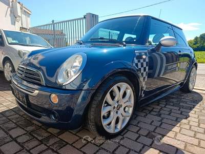 MINI Clubman Cooper Checkmate NEOPATENTATI, UNICA PROPRIET usata Bulgarograsso