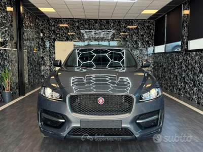 Jaguar F-Pace V6 300 CV AWD aut. R-Sport usata Stanghella