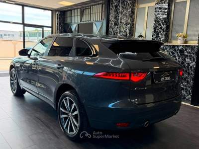 Jaguar F-Pace V6 300 CV AWD aut. R-Sport usata Stanghella