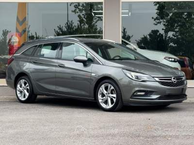 Opel Astra Start&Stop Sports Toure usata Paese