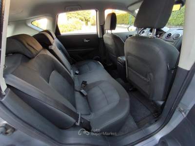 Nissan Qashqai 2,0 DCI 4X4- TEKNA- usata Brescia