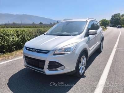 Ford Kuga 2,0 TDCI 4X4- TITANIUM-CAMBIO AUTOMATICO usata Brescia Ford Kuga 2,0 TDCI 4X4- TITANIUM-CAMBIO AUTOMATICO usata Brescia