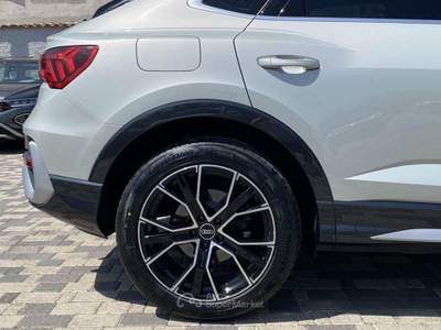 Audi Q3 SPB S line interno ed esterno 2.0 TDI... usata Partinico