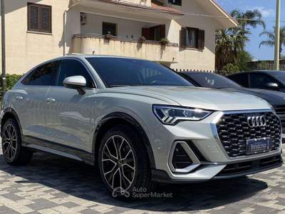 Audi Q3 SPB S line interno ed esterno 2.0 TDI... usata Partinico