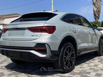 Audi Q3 SPB S line interno ed esterno 2.0 TDI... usata Partinico