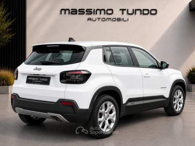 Jeep Avenger 1.2 Turbo 100 CV Altitude Bianco usata Casarano
