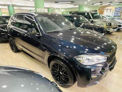 BMW X5  xDrive30d 258 CV Experience Blu/Azzurro usata Morano Calabro