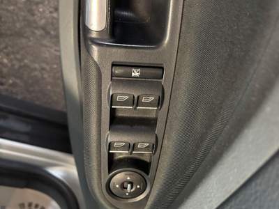 Ford C-Max 1.6 TDCi 70KW 95CV Titanium NEOPATENTAT usata Sommacampagna