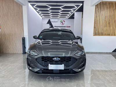Ford Focus Focus V 1.5 ecoblue ST-Line 115cv auto Grigio usata Albano Laziale