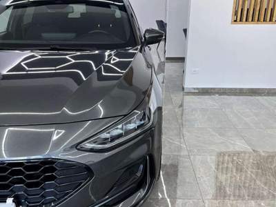 Ford Focus Focus V 1.5 ecoblue ST-Line 115cv auto Grigio usata Albano Laziale