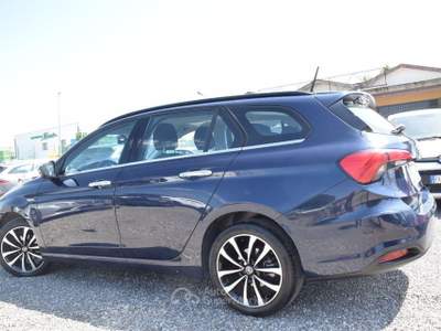 Fiat Tipo 1.6 Mjt S&S DCT SW Lounge Blu/Azzurro usata Montalto di Castro
