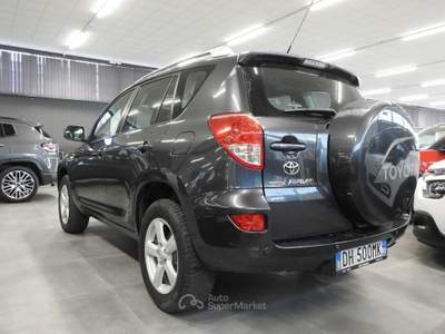Toyota RAV4 2.2 D-4D 136CV Sol Grigio usata CORIANO