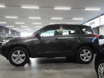 Toyota RAV4 2.2 D-4D 136CV Sol Grigio usata CORIANO