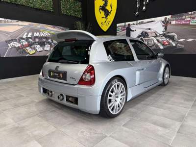 Renault Clio 3.0 V6 Cup Edition *Elia Motorsport n.0377 of 500* Grigio usata Lesmo