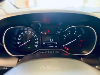 Citroen C3 Aircross 1.6 bluehdi Shine 100cv Bianco usata San Michele Salentino