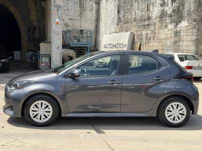 Toyota Yaris 1.0 5 porte Business Grigio usata Arcola