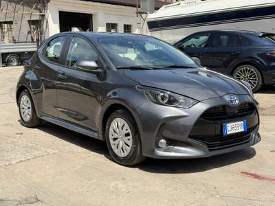 Toyota Yaris 1.0 5 porte Business Grigio usata Arcola