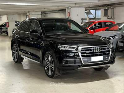 Audi Q5 2.0 TDI 190 CV quattro S tronic S line plus Nero usata Rho Audi Q5 2.0 TDI 190 CV quattro S tronic S line plus Nero usata Rho