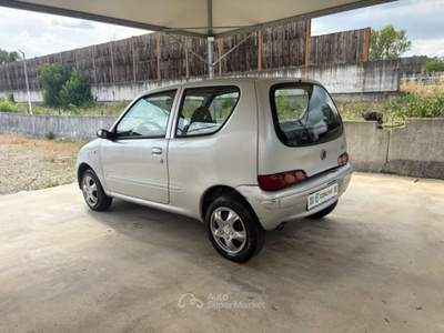 Fiat 600 1.1 50th Anniversary SERVOSTERZO ARIA CONDIZIONATA Argento usata Pavia