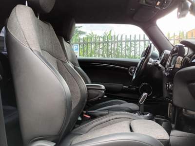 MINI Cooper 1500 136CV AUTOM APPLECARPLAY PDCA&P"17 ITALIA Argento usata Vetralla