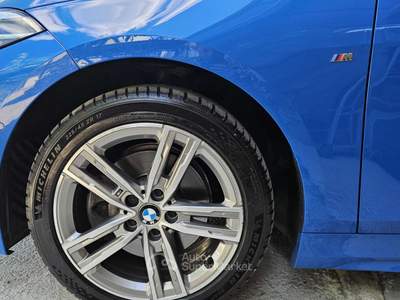 BMW Serie 1 118d BMW 118 d M SPORT AUT. LED TETTO Blu/Azzurro usata Chivasso