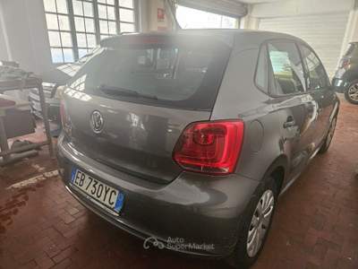 Volkswagen Polo 1.2 70 CV 5p. Comfortline consuma olioleggermente Grigio usata Genova