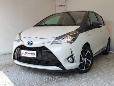 Toyota Yaris 1.5 Hybrid 5 porte Trend "White Edition" Bianco usata Resana