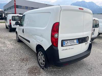 Fiat Doblò Doblò 1.6 MJT 105CV S&S PL Combi Maxi N1 Lounge Bianco usata Gemona del Friuli