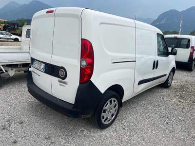 Fiat Doblò Doblò 1.6 MJT 105CV S&S PL Combi Maxi N1 Lounge Bianco usata Gemona del Friuli