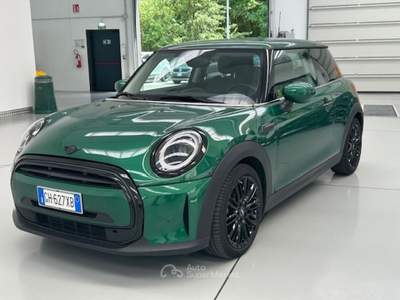 MINI One MINI ONE AUTOMATICA BENZINA Verde usata Beregazzo con Figliaro