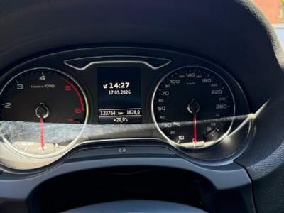 Audi A3 Cabrio 2.0 TDI S tronic Sport Nero usata Stra