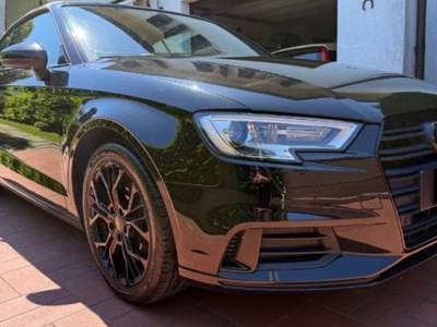Audi A3 Cabrio 2.0 TDI S tronic Sport Nero usata Stra