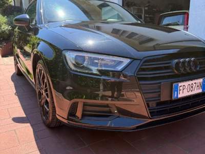 Audi A3 Cabrio 2.0 TDI S tronic Sport Nero usata Stra