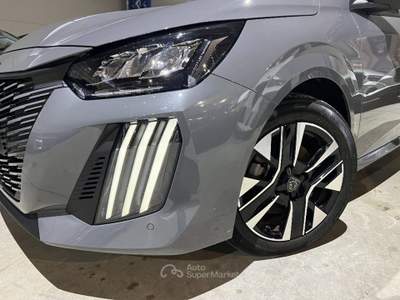 Peugeot 208 1.2 T 100CV 5p Allure /CAR PLAY-NAVIG./PARK PLUS  Grigio usata Savigliano