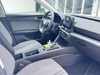 Seat Leon 1.5 TGI DSG METANO Business Bianco usata Pollenza