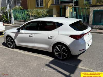 Seat Leon 1.5 etsi FR 150cv dsg Bianco usata Buccinasco