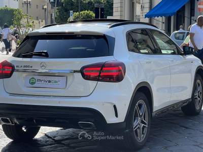 Mercedes-Benz GLA MERCEDES GLA 200 d Automatic Premium Bianco usata Messina