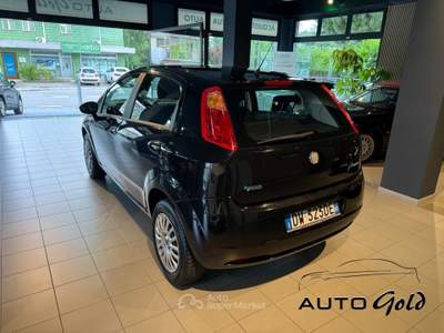 Fiat Grande Punto Grande Punto 5p 1.4 natural power Dynamic 77cv Nero usata Padova