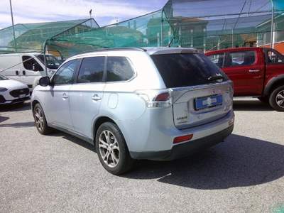 Mitsubishi Outlander 2.2 DI-D 4WD Instyle 7p. Grigio usata Fossano