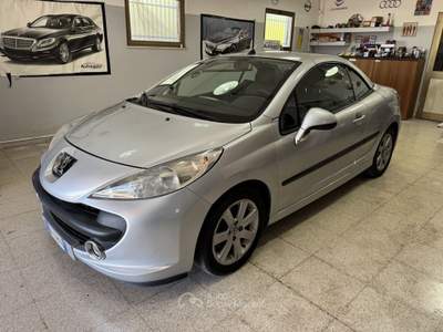Peugeot 207 CABRIO 1.6 HDi 110 cv. Grigio usata Terracina