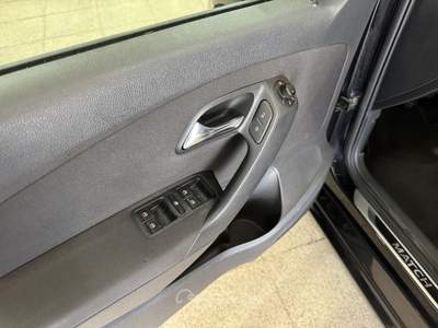 Volkswagen Polo POLO 1.2 cc. Benzina 5 Porte 70 cv. Nero usata Terracina