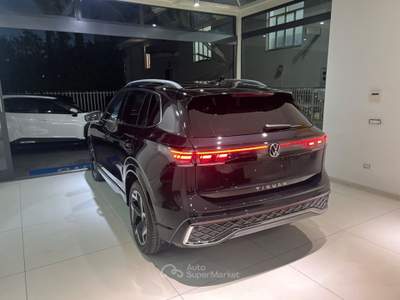 Volkswagen Tiguan 2.0 TDI 150 CV DSG R-Line Plus da €519,00 mensili  Nero usata Somma Vesuviana
