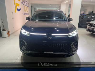 Volkswagen Tiguan 2.0 TDI 150 CV DSG R-Line Plus da €519,00 mensili  Nero usata Somma Vesuviana