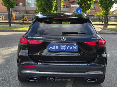Mercedes-Benz GLA 220 200 d Automatic 4Matic Premium Nero usata Caresanablot