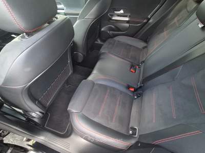 Mercedes-Benz GLA 220 200 d Automatic 4Matic Premium Nero usata Caresanablot