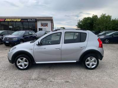 Dacia Sandero Sandero 1.5 dci Stepway 90cv E5 x NEOPATENTATI Argento usata Ravenna