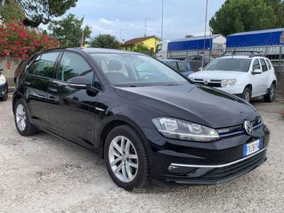 Volkswagen Golf Golf VII  5p 1.5 tgi Business 130cv Nero usata Ravenna