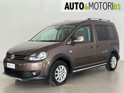 Volkswagen Caddy 1.6 TDI 102 CV DSG 5p. Cross *GANCIO TRAINO* Marrone usata Concesio